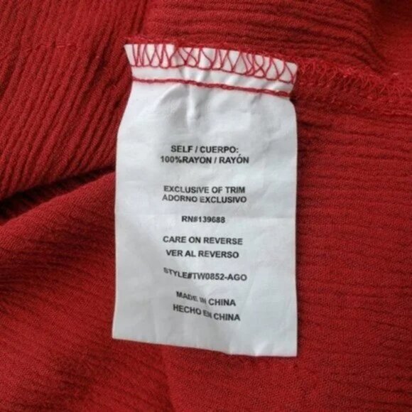 Taylor & Sage Crimson Rust Bell Sleeve Top. - Picture 5 of 6